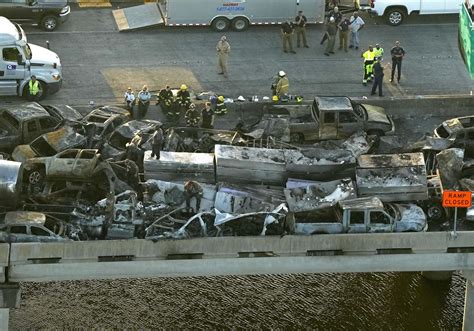 Crews clear wreckage from ‘superfog’ pileup near New Orleans