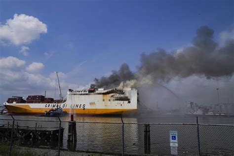 Crews continue to battle cargo ship blaze that killed 2 New Jersey firefighters