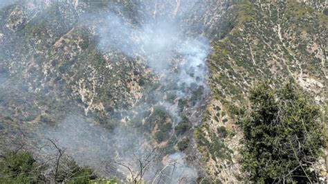 Crews work to contain wildfire in Arcadia