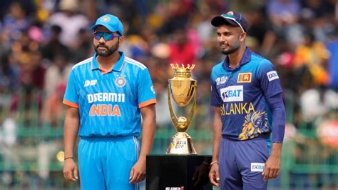 Cricket World Cup host India looks to end 12-year one-day international trophy drought
