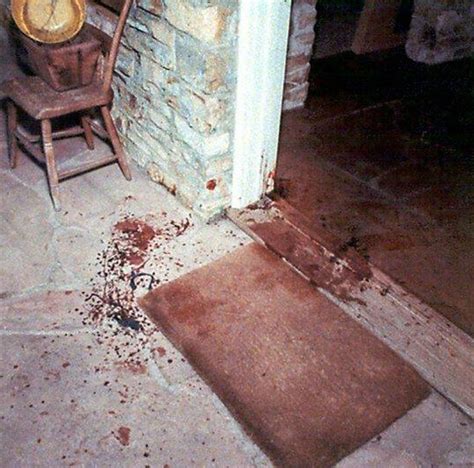 Manson Family Cielo Drive Murders: Graphic crime scene photos [GRAPHIC
