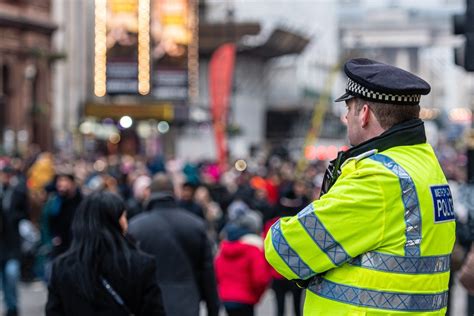 Crime statistics uk postcode.  What&rsquo;s behind the &lsquo;historic collapse&rsquo...