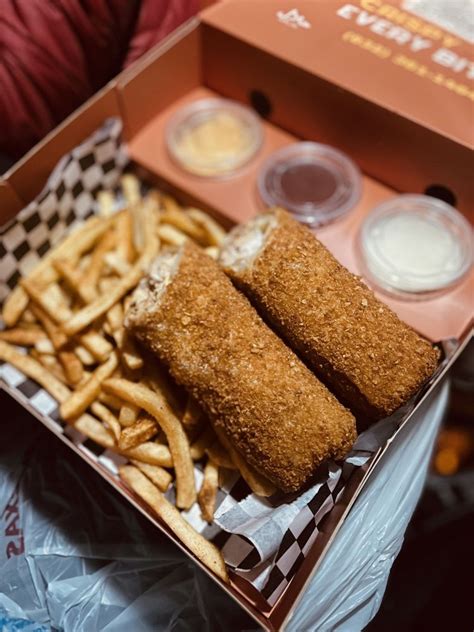 Crispy rolls station photos. Feb 10, 2024 · Get some of these delicious crispy Rolls and more ⏰ Hours: - We are open 7 days From 2pm-2am . . . . . . . . #htown #htx #houston #foodie... 