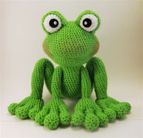 Crochet Frog Free Pattern