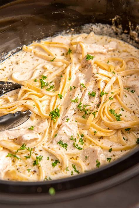 Crock Pot Chicken Alfredo Pulled Chicken Sandwich - The …