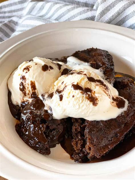 Crock Pot Chocolate Lava Cake - Heather