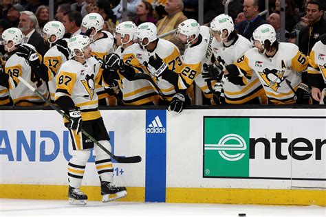 Crosby’s power-play goal in 3rd period sends Penguins to 6-5 win over Bruins