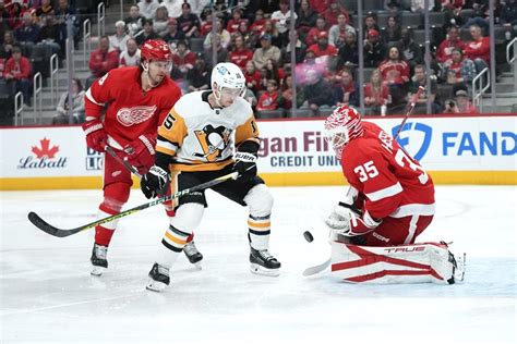 Crosby hits 1,500 point mark in career, Pens beat Red Wings