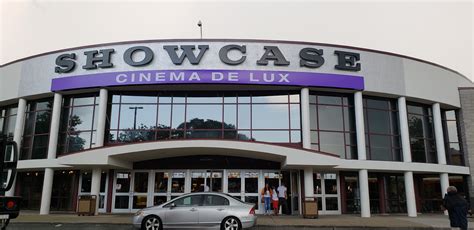 Showcase Cinema de Lux Ridge Hill (2.6 m