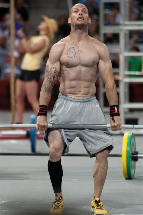 Crossfit body. Jan 10, 2019 · The point at which all three cardinal planes—or their axes—intersect defines the point around which body mass is equally distributed. This point is called the center of mass. When we move a body segment in a direction, the weight of that segment moves away from its equilibrium state, and an opposing displacement of equivalent weight is required to maintain balance. 