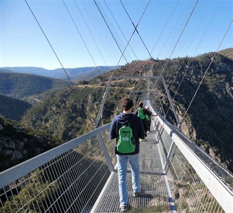 Crossing the bridge in rain, Arouca 516, You Can Do It, 3rd