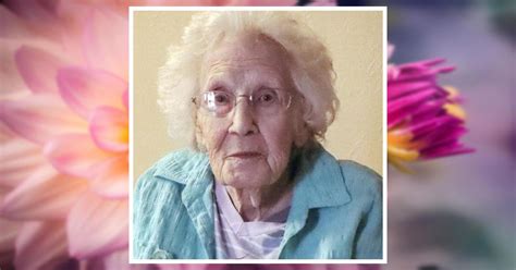 Crowell texas obituaries.  Recent Obituaries from Sullivan Funeral Home in Cro...