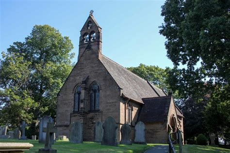 Crowton: Christ Church - CHR Church