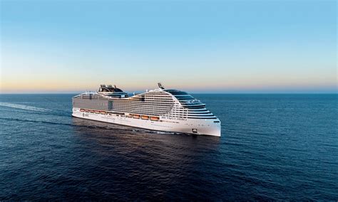 Cruise américa. Floor plans and specifications are intended as a guide. Cruise America purchases new vehicles each year from several different manufacturers and we cannot guarantee exact specifications and layouts. Cruise America reserves the right to substitute similar or higher-rated vehicles. 