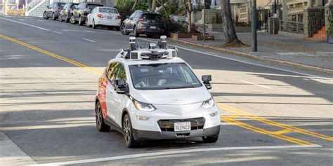 Cruise driverless taxi and testing permits suspended by DMV