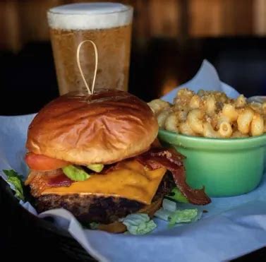 Cruisers Pizza Bar Grill Toast.