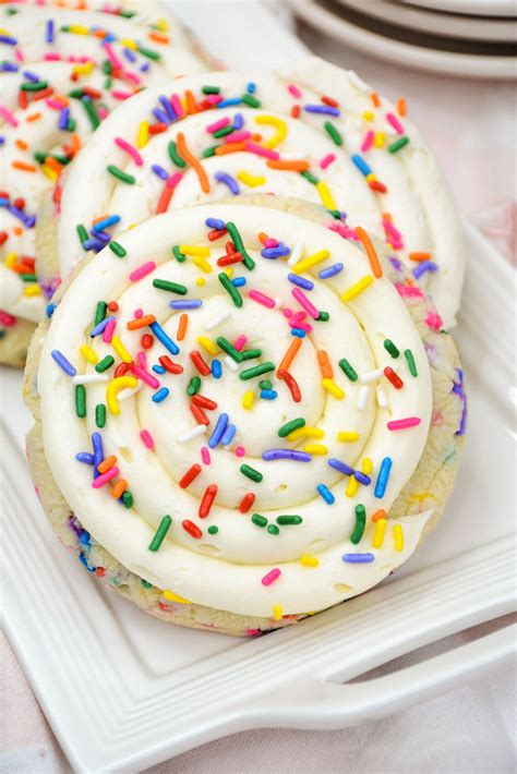 Crumbl birthday. Jun 8, 2022 · Beat in the egg, vanilla extract, and cake batter flavor. Mix in dry ingredients: add the flour, baking powder, and salt to the dough and combine. Use a spatula to fold in any remaining dry ingredients. Fold in the optional sprinkles. Chill: Just 30 minutes in the fridge to stabilize the cookie dough. 