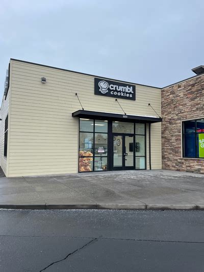 Crumbl cookies - north division. Crumbl Cookies - North Division located at 7808 N Division St Suite 4, Spokane, WA 99208 - reviews, ratings, hours, phone number, directions, and more. 