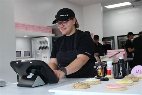 Crumbl cookies harrisonburg. Harrisonburg has finally joined the wave and opened a Crumbl Cookies located on Burgess Road between Walmart and Home Depot. It took a bit more than a year before the company was able to... 