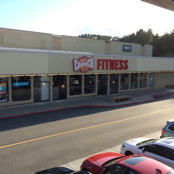 Crunch daly city. Crunch Fitness - Daly City at 60 Serramonte Center, Daly City, CA 94015 - ⏰hours, address, map, directions, ☎️phone number, customer ratings and reviews. 