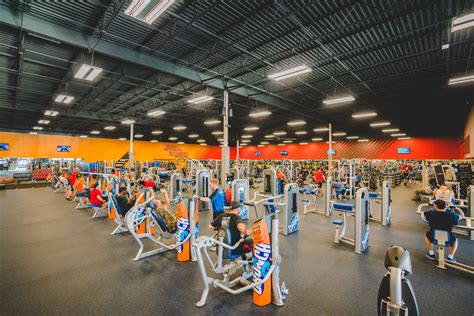 Crunch fitness tallahassee. Today’s top 14 Exercise Physiologist jobs in Tallahassee, Florida, United States. Leverage your professional network, and get hired. ... Crunch Fitness (1) Fitness Ventures, LLC (Crunch Fitness ... 