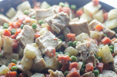 Crust Less Chicken Pot Pie (Made with Potatoes) - Paleo, Whole30