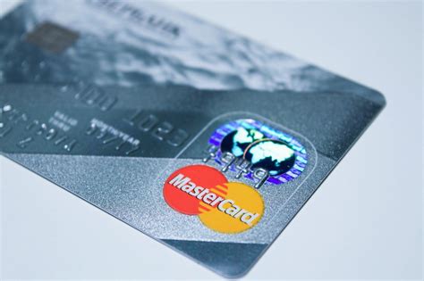 North American Crypto Debit Cards. With support for BTC, ETH, XRP, GUSD, USDC, PAX and BCH, Bitpay’s debit card remains one of the best options for U.S. residents. In fact, it’s available to U .... 