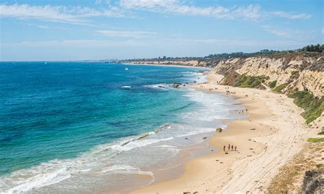 Crystal cove park. Crystal Cove is one of Orange County’s largest park areas, and it stretches from the ocean into the backcountry hills and has a bunch of things to do! The Crystal … 