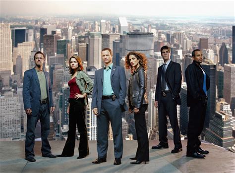 Csi new york. CSI: New York, is a crime drama about forensic investigators who use high-tech science to follow the evidence and solve crimes in the Big Apple. These skilled … 