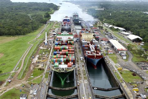23 Aug 2023 ... El tráfico en el Canal de Panamá se define en función de la cantidad y peso que el nivel de agua existente puede sostener. La infraestructura .... 