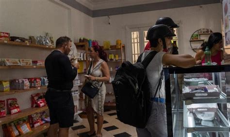 Cuban private grocery stores thrive but only a few people can afford them
