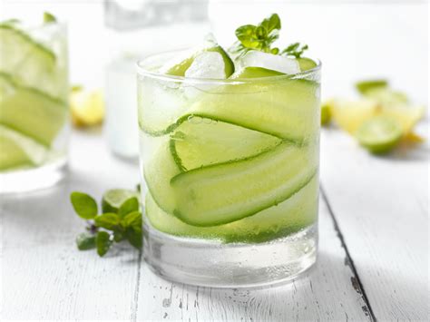 Cucumber cocktails. Directions. In a rocks glass, muddle 1 mini-cucumber slice and fresh lemon juice. Top with ice, 2 more mini-cucumber slices, Fever-Tree Mediterranean tonic water, a squeeze from one slice of lemon, and a sprig of fresh rosemary. This refreshing, alcohol-free drink combines floral flavors from the Mediterranean, the … 