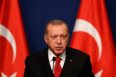 Cumhurbaşkanı Erdoğan: “İstanbul’daki saldırıyı yapan teröristlerin ve onlara emir verenlerin en büyük siyasi hamisi genel başkanı başta olmak üzere CHP yöneticileridir”