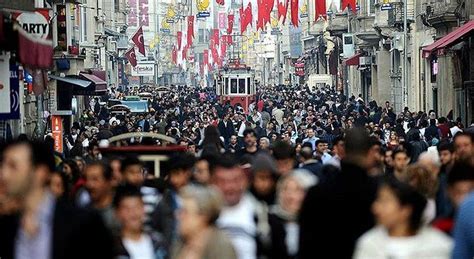 Cumhuriyet Tarihinde Bir İlk: Türkiye'nin Yaşlı Nüfus Oranı Hiç Bu Kadar Yüksek Olmamıştı