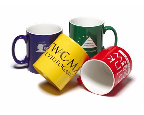 Cups printing. A personalized design with your logo is the best way to reach out to your local community or build brand affinity. Our custom printed paper cups have high-quality, all-over printing. Cup Print offers low order minimums starting at only 1,000 units and one of the fastest delivery turnaround times in the business. 