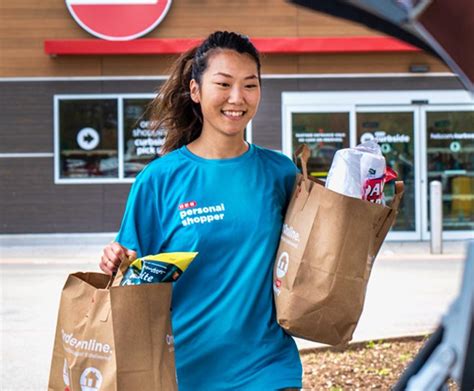 12/2017 to 06/2018 Curbside Personal-Shopper Giant Eagle, Inc. | Du Bois, PA, . Bagged groceries carefully to keep products in perfect condition, separated fragile products and kept frozen and perishable foods cold or fresh.