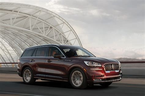 Current Lincoln® SUV Models Luxury Vehicles. 