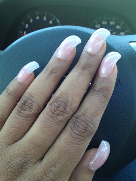 Curve life nails. The nails start to curve like a spoon. Possible causes include nutritional deficiencies and autoimmune conditions. In some cases, resolving the problems means the nails will start to grow as usual ... 