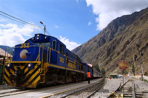 Cusco to machu picchu. What companies run services between Machu Picchu, Peru and Cusco, Peru? Inca Rail operates a train from Machu Picchu to Ave. El Sol 843 , Cusco every 4 hours. Tickets cost $45 - $360 and the journey takes 4h. 