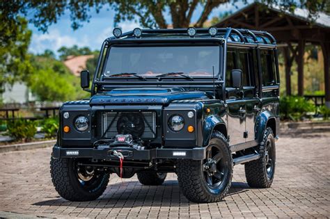 Custom Defenders & Classic Land Rovers Made to Order