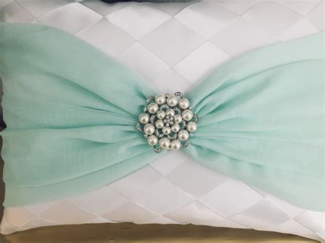 Custom Order for Alma Kneeling Quinceanera Pillow in Green - Etsy