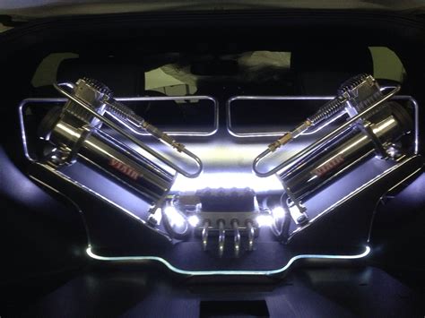Interested in seeing people's trunks and how they have their air ride management setup/plumbed. Specifically those who've kept their trunks functional for …. 