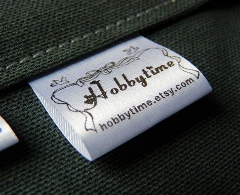 Custom clothing labels. Wunderlabel offers personalized labels for clothing, handmade items and more. Choose from woven, printed, cotton, leather, faux leather and other materials and customize your own design with text, symbols and colors. 