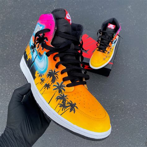 Custom nike shoes. Apr 10, 2563 BE ... I've been having fun customizing Classic Sneakers with the Nike "BY YOU" program, which used to be "Nike ID". Today I'm unboxing a p... 