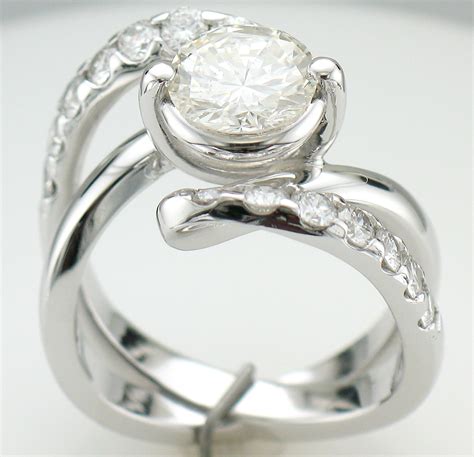 Custom ring design. Create With Angara allows you to design your own unique engagement rings online. Choose natural or lab-grown gem, style, metal and more. Customize rings ... 