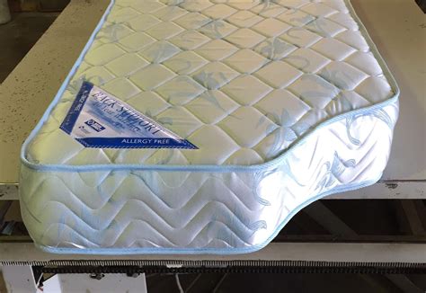 Custom size mattress. Custom size mattresses for your RV will make sure that yo can enjoy your vacation in comfort ... We can cut our All Latex mattress models to any size. With our ... 