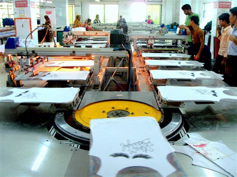 Customised Silkscreen Printing Method in Singapore