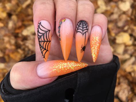 Cute Halloween Nails