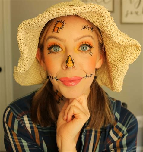 Below is a list of 11 things that one might need for a perfect DIY scarecrow costume: Img source: pinterest. 1. A Beige-colored Jute Hat. A jute hat is an iconic part of a scarecrow costume. It completes the look of a scarecrow. If one is unable to find a jute hat, an easy way to DIY it is to take a beige or brown hat and cover it with dried .... 