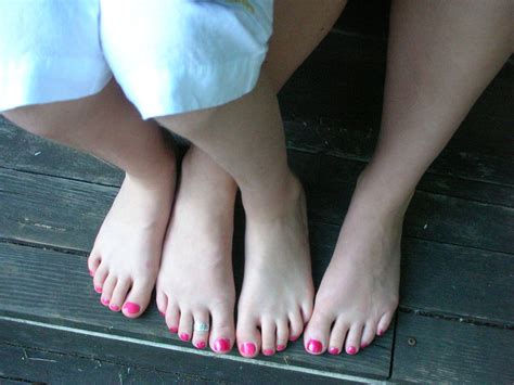 Cutegirlsfeet. Share your videos with friends, family, and the world 